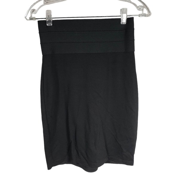 Max Studio Women's size X-Small High-Waisted Stretchy Black Short Skirt - Picture 3 of 5